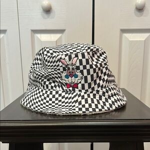 NWT Disney Parks Alice in Wonderland White Rabbit Checkered Bucket Hat